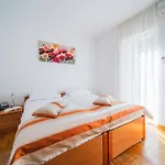 Pervanovo With Free Parking *