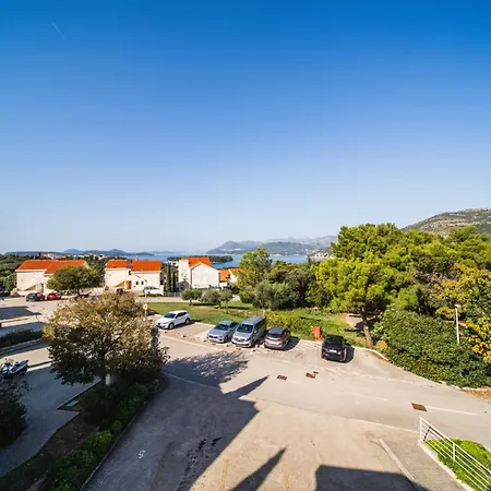 Pervanovo With Free Parking * ドゥブロブニク