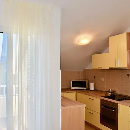 Pervanovo With Free Parking Appartamento *