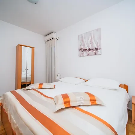 Pervanovo With Free Parking *