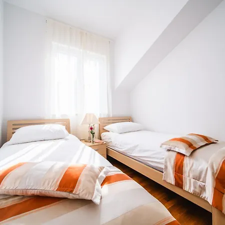 Pervanovo With Free Parking *