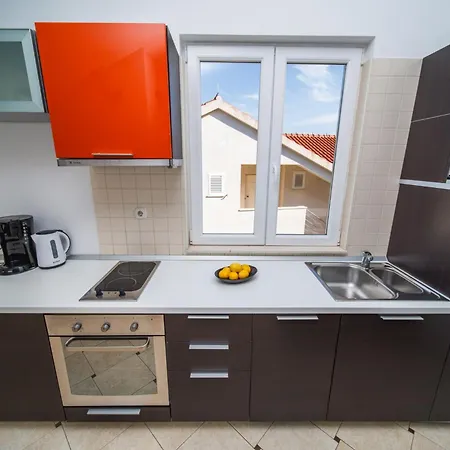 Pervanovo With Free Parking *