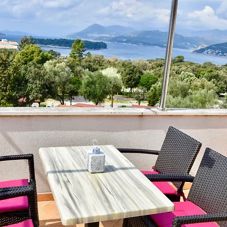 Pervanovo With Free Parking *